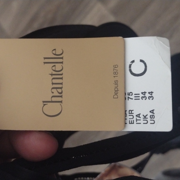 Bra - Picture 2 of 3